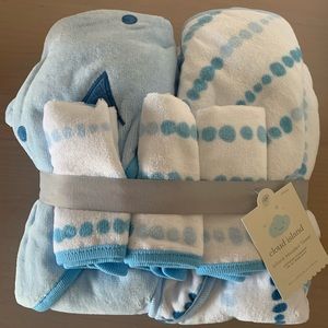 Infant Hooded Towels and Wash Clothes